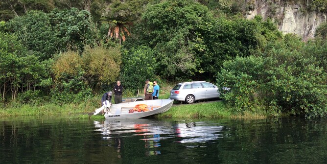 Lake Waipapa trout fishing